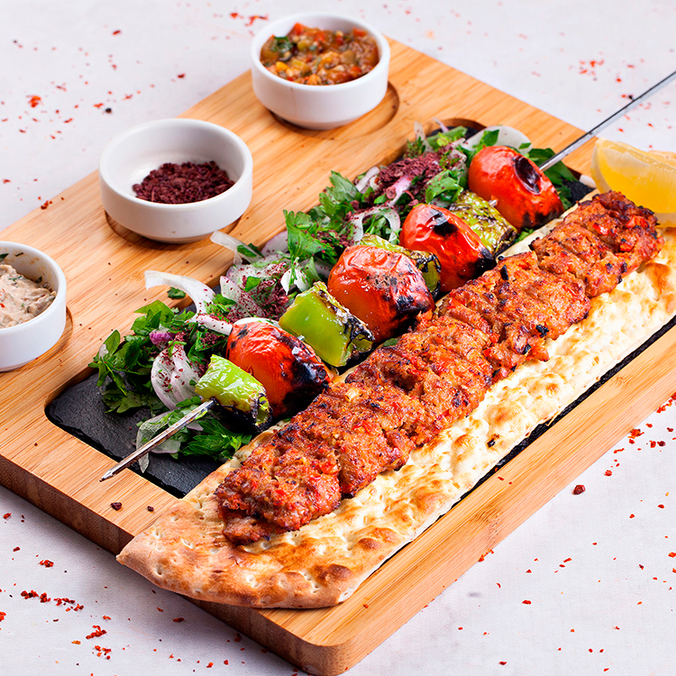 Adana kabab (acılı)